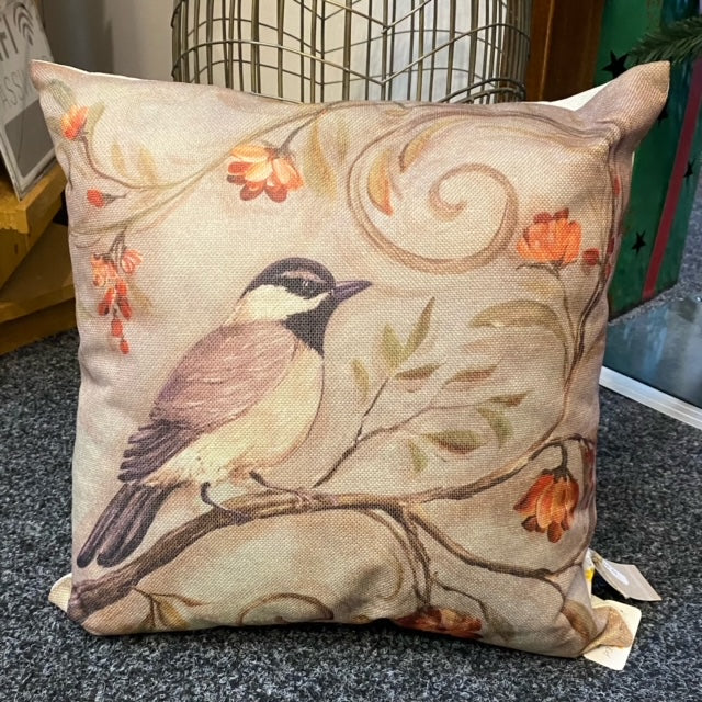 Kissen mit Vogelmotiv