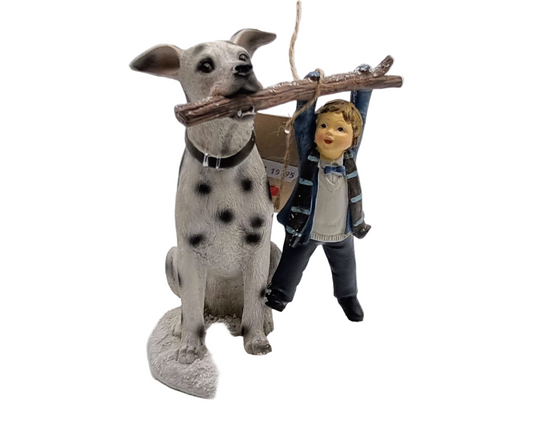 Fantasiebild: Hund mit spielendem Kind